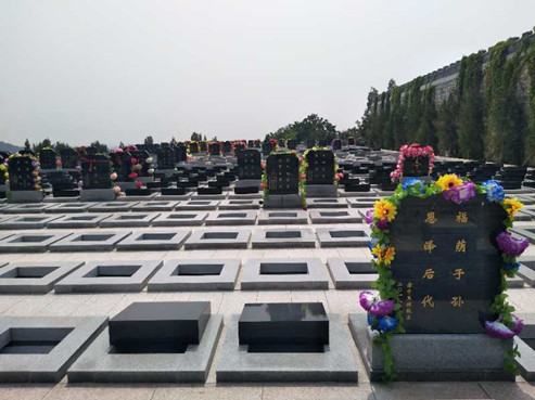 清东陵万佛园实际价格对墓地选择的影响因素